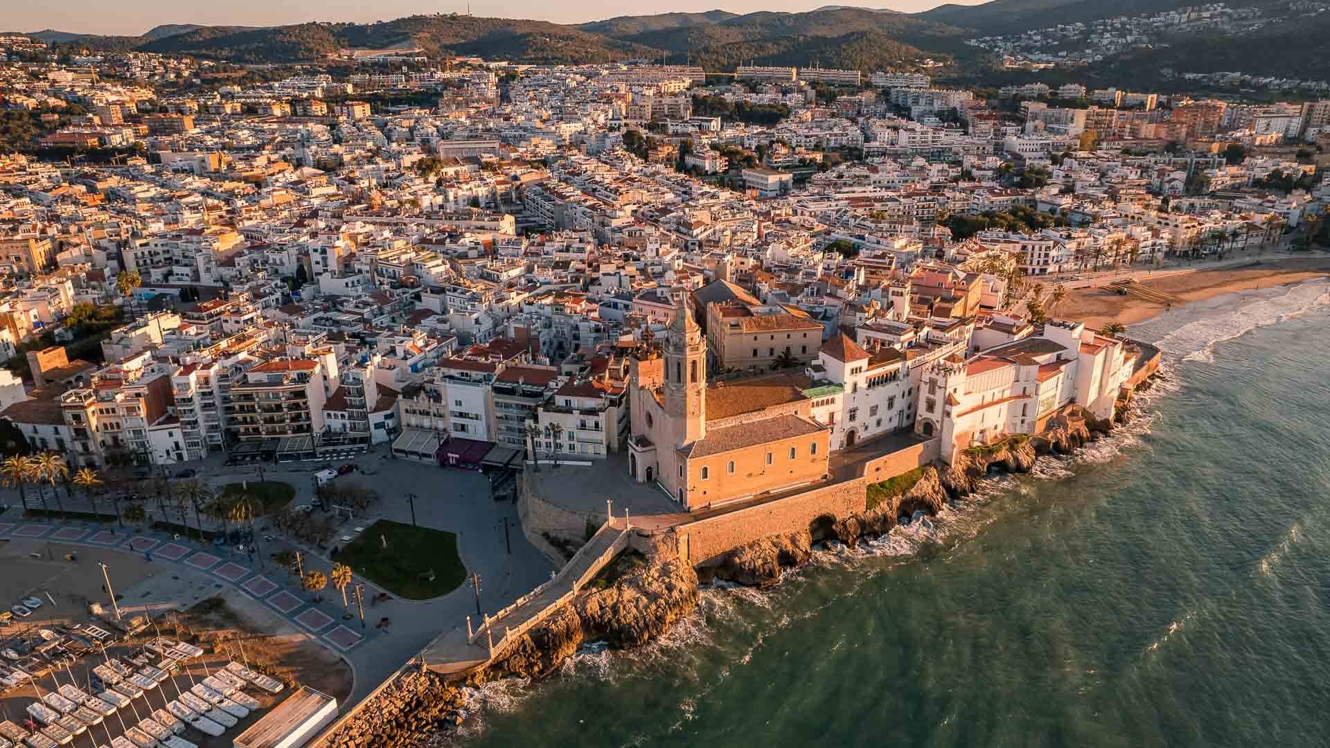Alquiler de pisos y casas en Sitges sin fricciones burocráticas