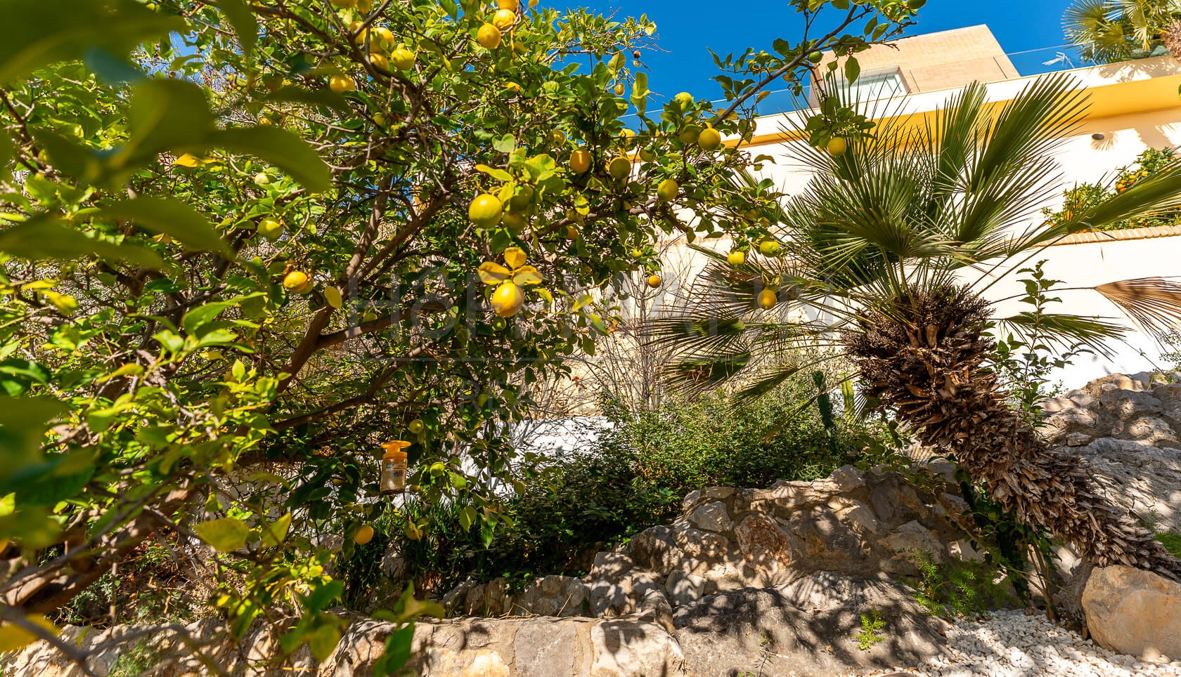 Casa Renovada de Lujo con Vistas al Mar en Sitges