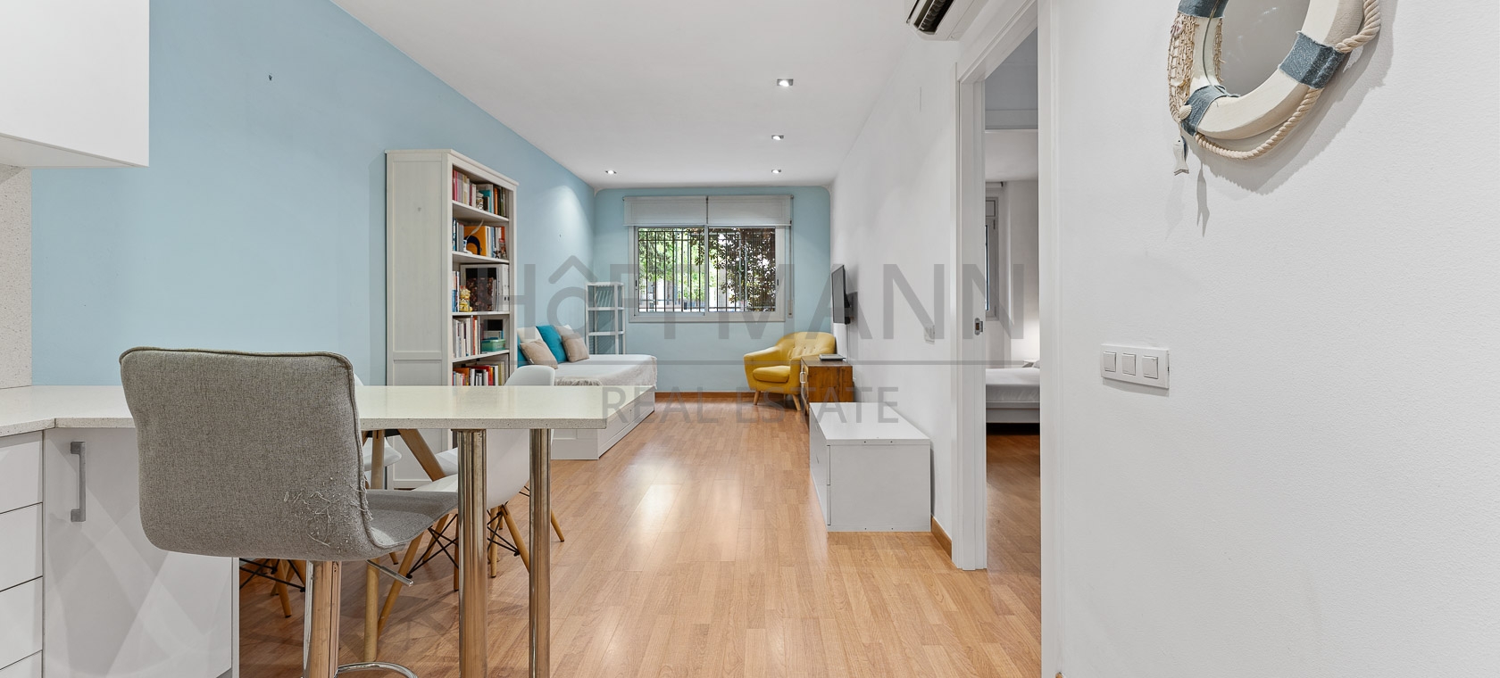 Apartamento renovado con licencia turística en el centro de Sitges