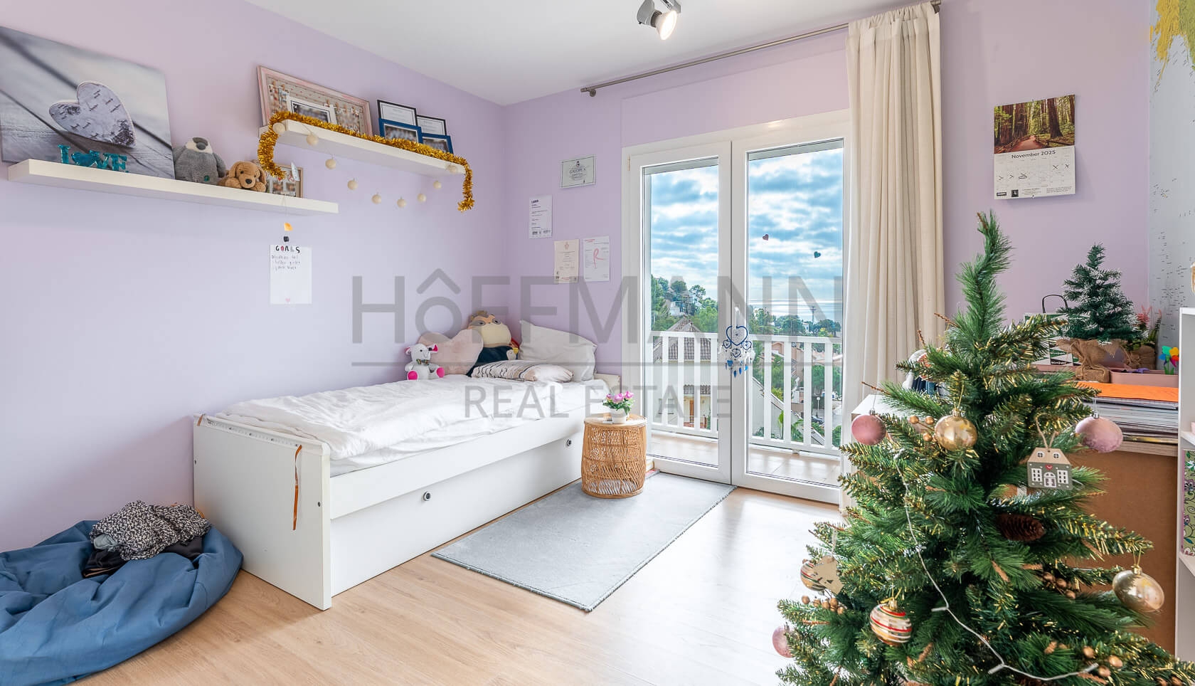 Casa Renovada de Lujo con Vistas al Mar en Sitges