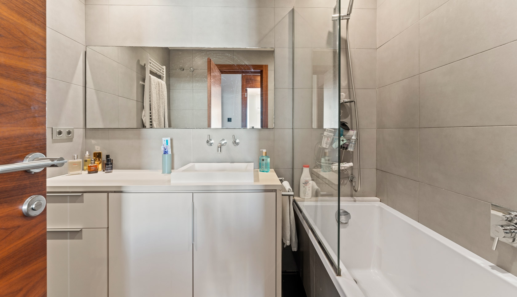 Exclusive and modern apartment in Sarrià-Sant Gervasi