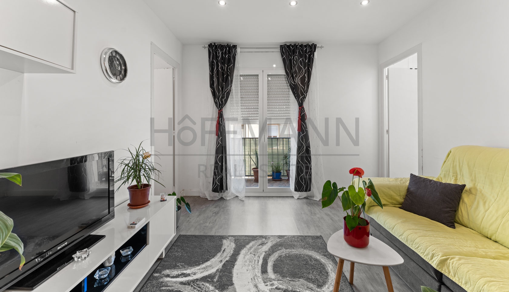 Move in or rent out – renovated investment property with charm