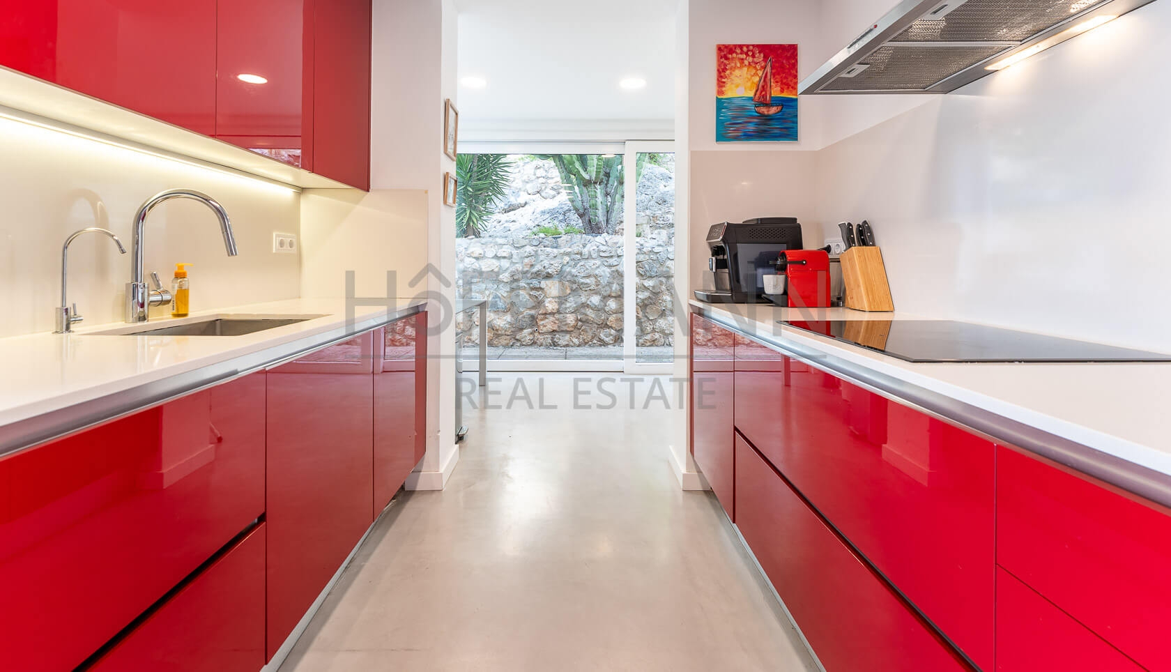 Casa Renovada de Lujo con Vistas al Mar en Sitges
