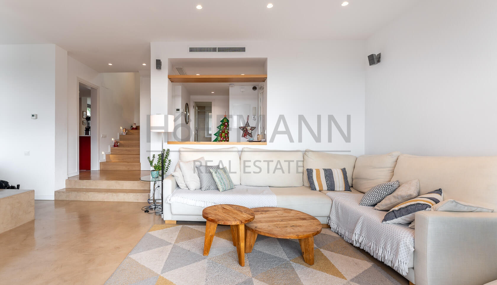 Casa Renovada de Lujo con Vistas al Mar en Sitges