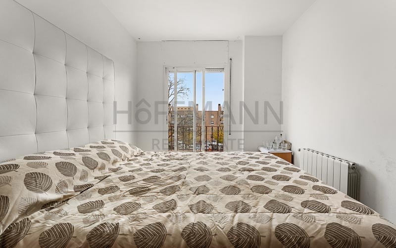 Piso luminoso de 3 habitaciones en Terrassa
