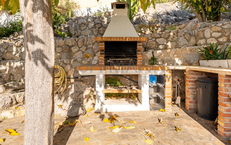 Casa Renovada de Lujo con Vistas al Mar en Sitges