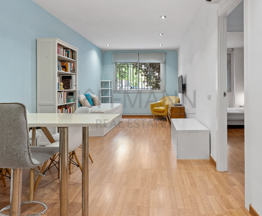 Apartamento renovado con licencia turística en el centro de Sitges