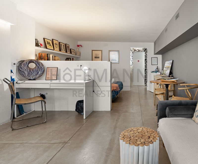 Renovated Studio