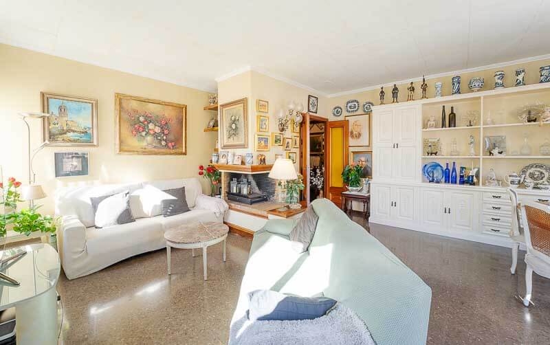 Flat in the centre