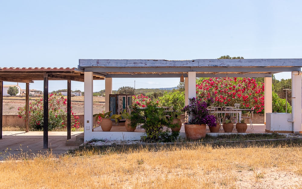 Idyllic house by the sea