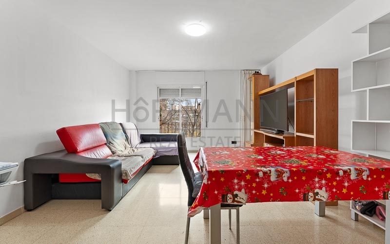Piso luminoso de 3 habitaciones en Terrassa