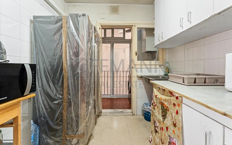 Piso luminoso de 3 habitaciones en Terrassa