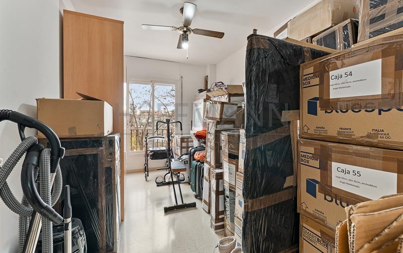 Piso luminoso de 3 habitaciones en Terrassa