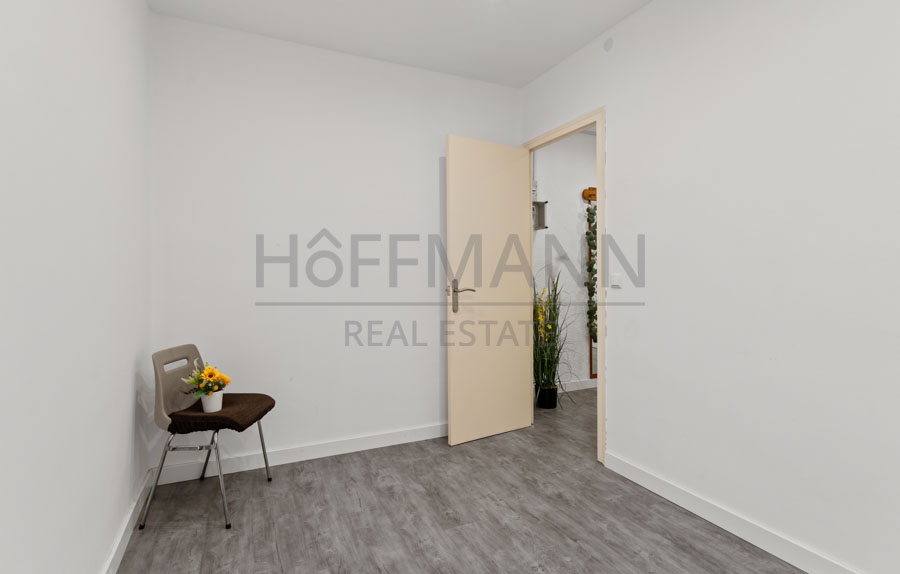 Move in or rent out – renovated investment property with charm