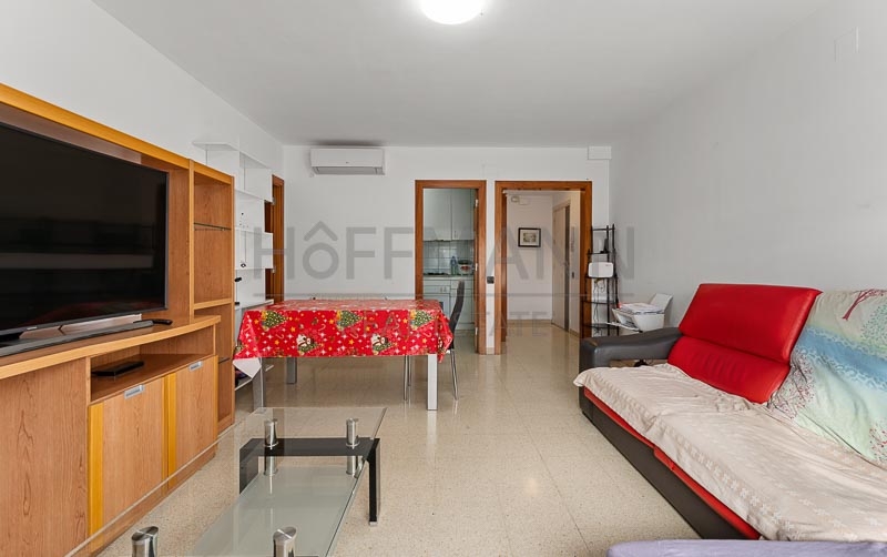 Piso luminoso de 3 habitaciones en Terrassa